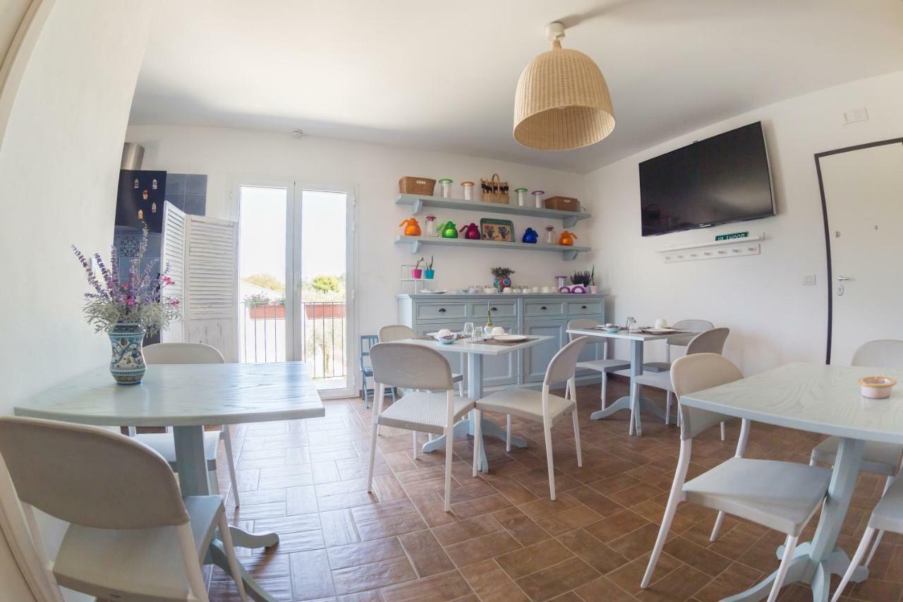 Uliwood Hotel Калтанисета Екстериор снимка